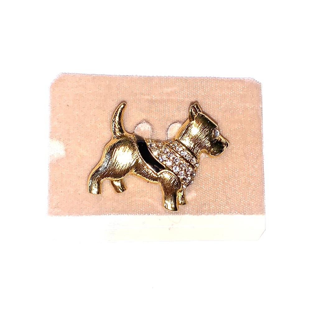 Dog pendant